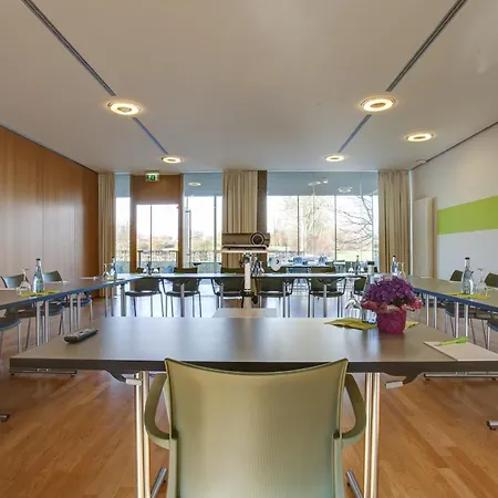Hotel Exo Fly Level 4 Stuttgart-flughafen 4*